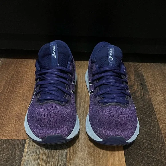 EUC Asics Women’s Gel-Nimbus 24 Purple/Light Blue Size 8.5 - Picture 5 of 12